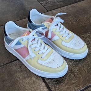 Greats Brooklyn The St. James Low Leather Sneakers Size 7 Multicolor